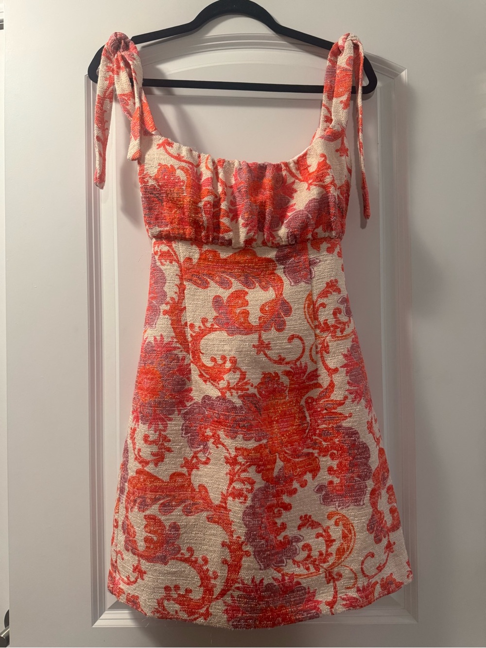 NEW ANNA SUI ARABESQUE LINEN TIE
MINI DRESS SIZE 4 $480 Retail